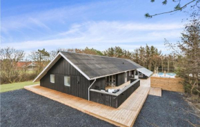 Gorgeous Home In Ringkøbing With Kitchen